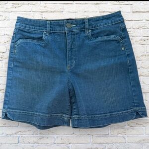 Gloria Vanderbilt Blue Jean Shorts - Size 12